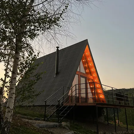 Ferienhaus Dobrede - будиночки під лісом Dubrynychi