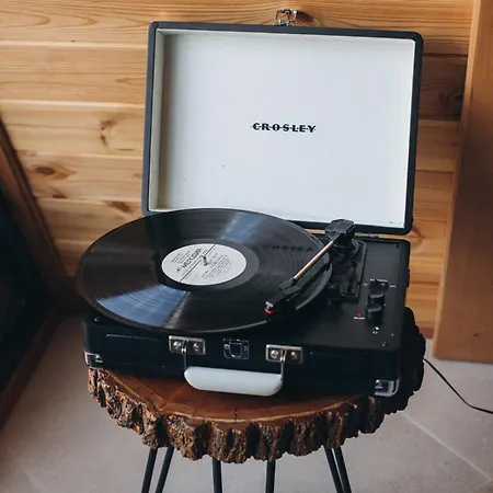 Ferienhaus Dobrede - будиночки під лісом Dubrynychi