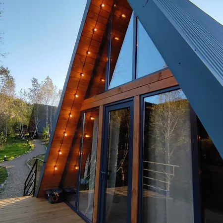 Ferienhaus Dobrede - будиночки під лісом Dubrynychi