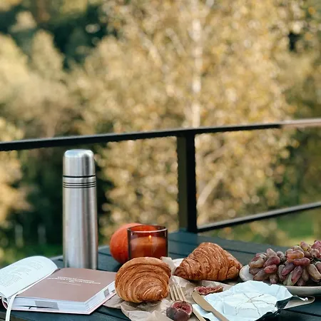 Dobrede - будиночки під лісом * Dubrynychi