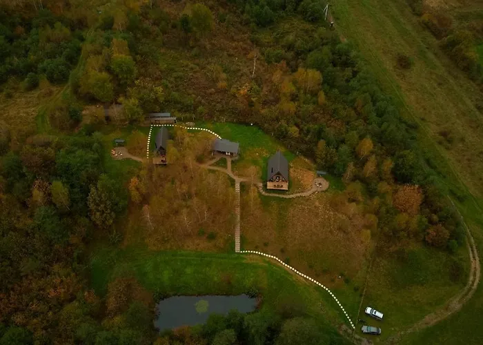 Dobrede - будиночки під лісом Holiday home *